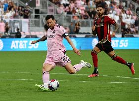 Lionel Messi playing in the League's Cup match against Atlanta United