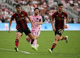 Lionel Messi playing in the League's Cup match against Atlanta United