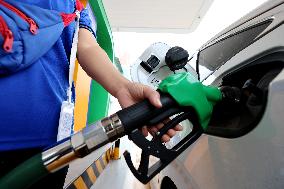 Petrol Station in Zaozhuang, China