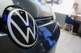 Volkswagen Invests Xiaopeng Auto