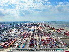 aicang Zheng International Container Terminal Trade