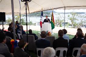 Macron meets Vanuatu Prime Minister - Vanuatu