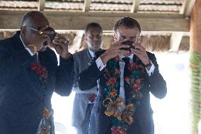 Macron meets Vanuatu Prime Minister - Vanuatu