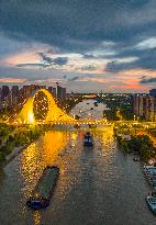 Beijing-Hangzhou Grand Canal Cargo Ships