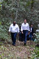 Macron Visits The Varirata National Park Forest - Papua New Guinea