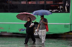 Yellow And Orange Alert Activated After Rains And Strong Winds In Mexico City