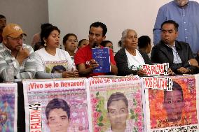 Parents Of Ayotzinapa Normalistas Demand The Government Of Mexico Not To Hinder Investigation