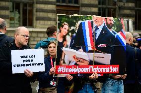 Newspaper JDD's 5th Week Strike - Paris