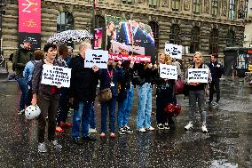 Newspaper JDD's 5th Week Strike - Paris