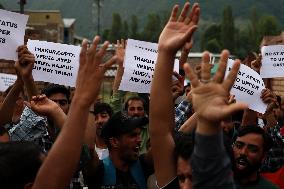 J&K Tribals' Protest Against Inclusion Of Upper-caste In ST List