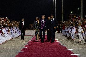 Emmanuel Macron meets Sri Lanka president - Colombo