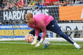 Nottingham Forest v Leeds United - Pre-season Friendly