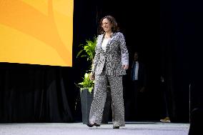 VP Harris Addresses the 2023 NAACP National Convention