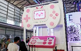 Showgirl At 2023ChinaJoy