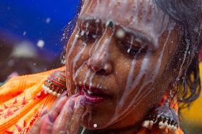 NEPAL-KATHMANDU-HOLY MONTH-LORD SHIVA-BATHING RITUAL