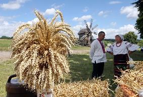 Ukrainian Bread Festival at Pyrohiv Museum