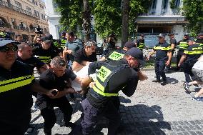 Protest against arrival of Russian cruise ship in Batumi