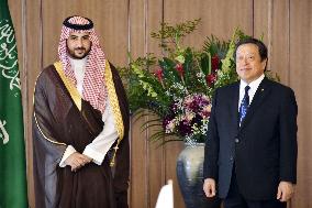 Saudi Arabian defense minister in Japan