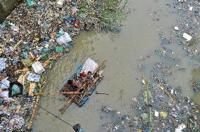 Plastic Pollution in Bangladesh