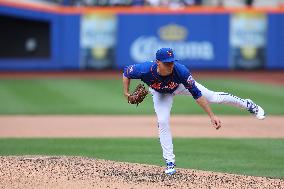 Washington Nationals v New York Mets