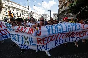 Citizen Income Revocation Protest - Naples