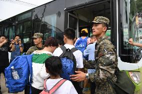 CHINA-BEIJING-MENTOUGOU-TRAPPED PASSENGERS-TRANSFER (CN)