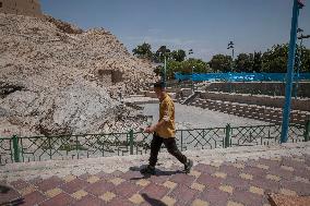 Heatwave In Tehran, Iran