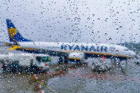 Ryanair Airlines