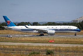Test and first flight of A350-941 China Southern Airline at Toulouse Blagnac airport