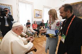 Pope Francis Meets A Group Of Ukrainian Students - Lisbon