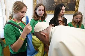 Pope Francis Meets A Group Of Ukrainian Students - Lisbon