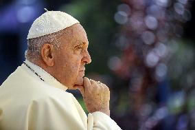 Pope Francis Meets Students - Lisbon