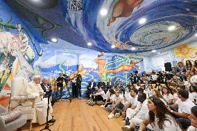 Pope Francis Meets With Scholas Occurrentes Community - Cascais