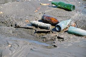 WWII shell found on Zaporizhzhia beach