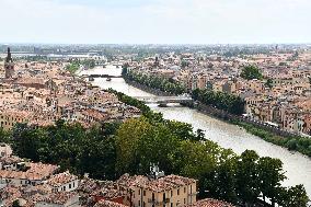 ITALY-VERONA-CITY VIEW