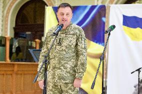 Coin celebrating Ukrainian Air Defence Forces presented in Kyiv