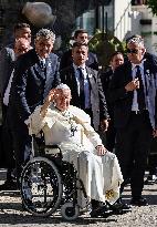 Pope Francis In The Serafina Neighborhood - Lisbon