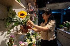 CHINA-YUNNAN-FRESH CUT FLOWER-TRADING (CN)