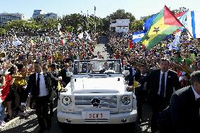 Pope Francis Celebrates The Way of the Cross - Lisbon