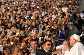 Pope Francis During Rosary Ceremony - Fatima
