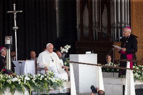 Pope Francis During Rosary Ceremony - Fatima