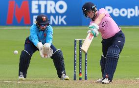 Essex Women v Middlesex Women - London Championship 50-over