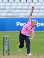 Essex Women v Middlesex Women - London Championship 50-over