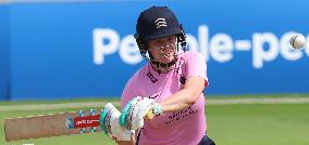 Essex Women v Middlesex Women - London Championship 50-over