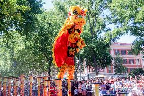 Lion Dance In The Streets - Madrid