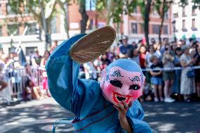 Lion Dance In The Streets - Madrid