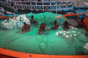 Daily Life In Fraserganj Fishing Harbour, West Bengal, India