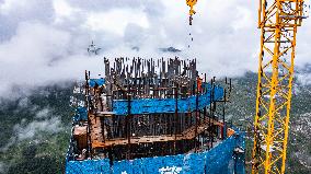 CHINA-GUIZHOU-HUAJIANG GRAND CANYON BRIDGE-CONSTRUCTION (CN)