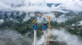CHINA-GUIZHOU-HUAJIANG GRAND CANYON BRIDGE-CONSTRUCTION (CN)
