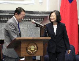 Ex-Japan PM Aso in Taiwan
